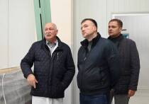 В рамках рабочего визита глава Городского округа Серпухов Алексей Шимко совместно с депутатом окружного Совета Вячеславом Ореховым посетил ЗАО «ВИФИ­ТЕХ» — одно из ведущих предприятий в России, специализирующееся на производстве фитопрепаратов. Компания, основанная в 1992 году, зарекомендовала себя как производитель высококачественной продукции, соответствующей всем отраслевым стандартам.