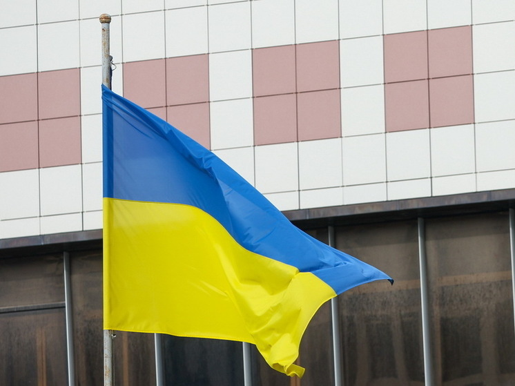 Премьер Украины заявила о недопустимости коррупции во время военного конфликта