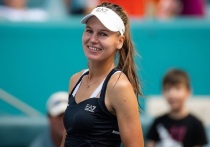 28-летняя российская теннисистка Вероника Кудерметова наслаждается отдыхом в райском месте. Спортсменка отправилась на тропический курорт и поделилась пляжным контентом.