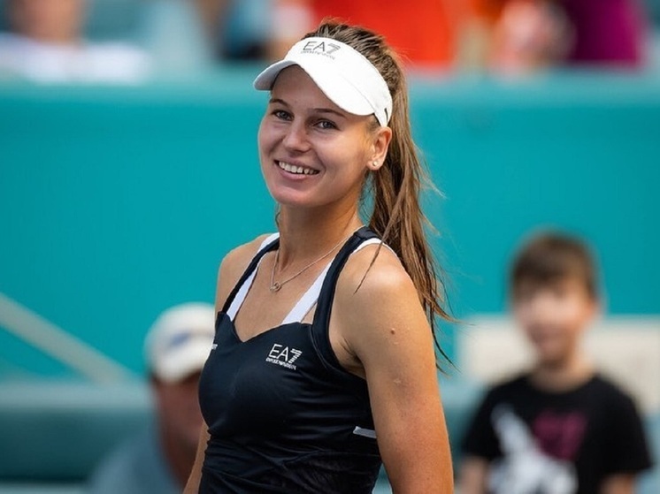 28-летняя российская теннисистка Вероника Кудерметова наслаждается отдыхом в райском месте. Спортсменка отправилась на тропический курорт и поделилась пляжным контентом.