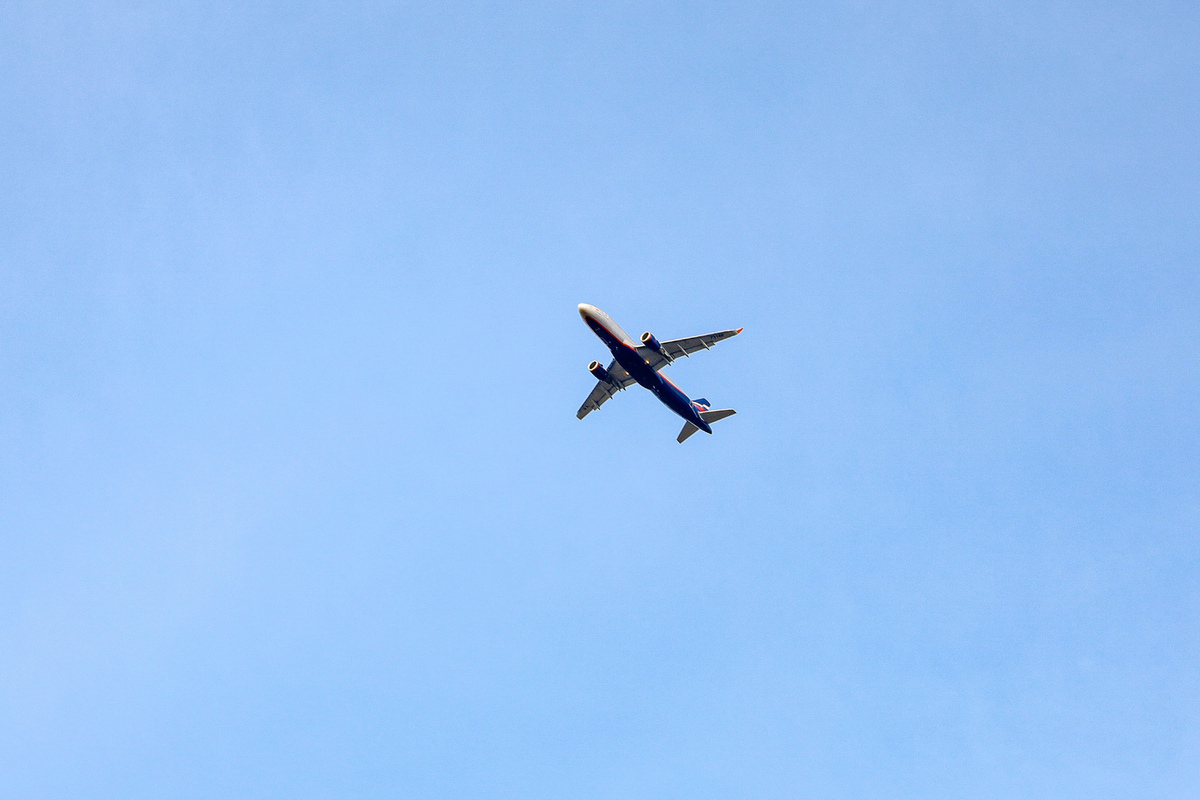 В аэропортах еще пяти городов России ввели временные ограничения на полеты