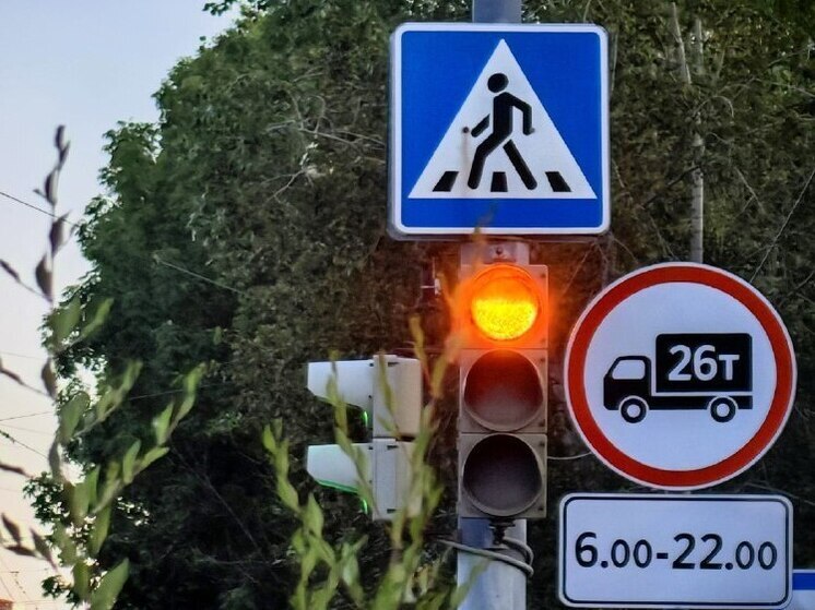 Во Владивостоке оптимизировали работу светофоров на перекрестке Амурской улицы и Океанского проспекта