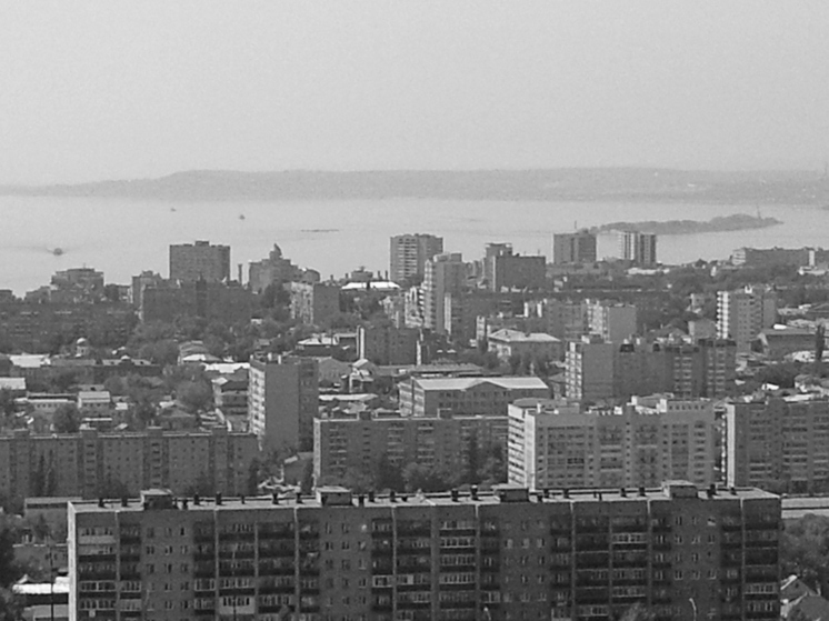 В Саратове восстановят поврежденный дронами жилой дом