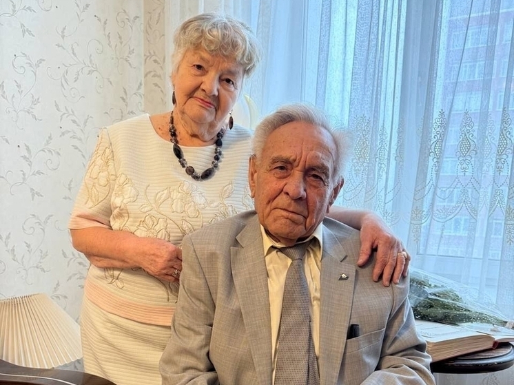 Секрет долгой любви: Супруги Леоновы из Новосибирска отметили 65-летие брака