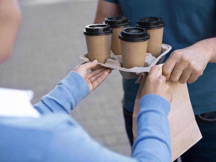 Житель Курчатова получил условный срок за оплату кофе чужой картой