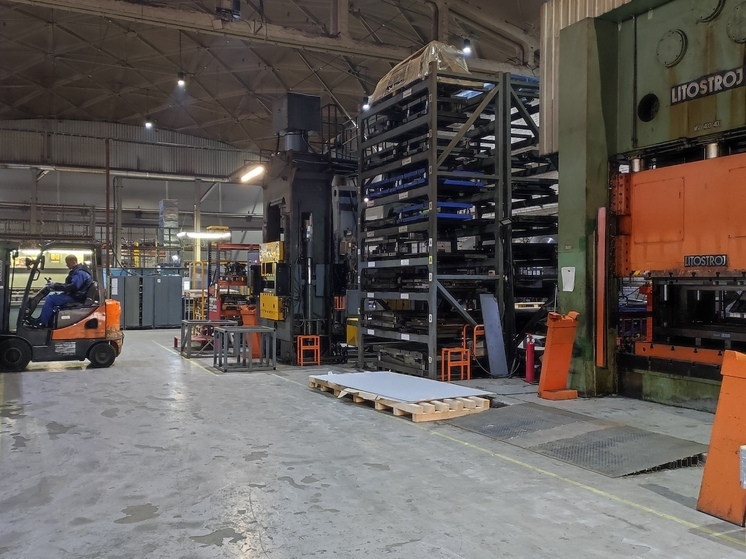 Более 20 новых заводов дадут петербуржцам 50 тысяч новых рабочих мест