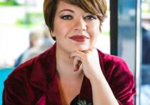 Сразу несколько известных в Самаре журналистов и блогеров рассказали о том, что клиенты одного из самарских тренинг-центр (личностный рост и все такое) обратились в полицию