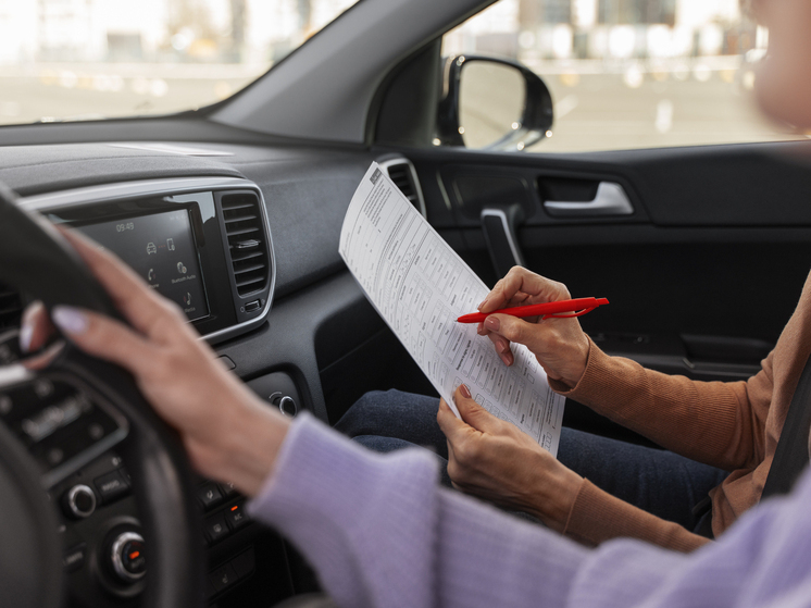 С 2026 года в России прекращается автоматическое продление водительских прав