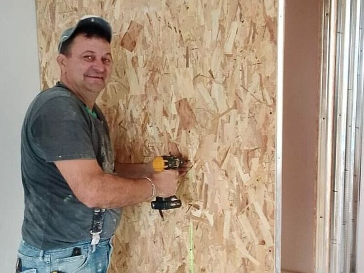 Белгородец занялся внутренней отделкой домов и квартир по соцконтракту
