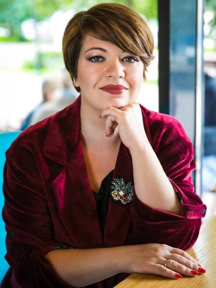 Сразу несколько известных в Самаре журналистов и блогеров рассказали о том, что клиенты одного из самарских тренинг-центр (личностный рост и все такое) обратились в полицию