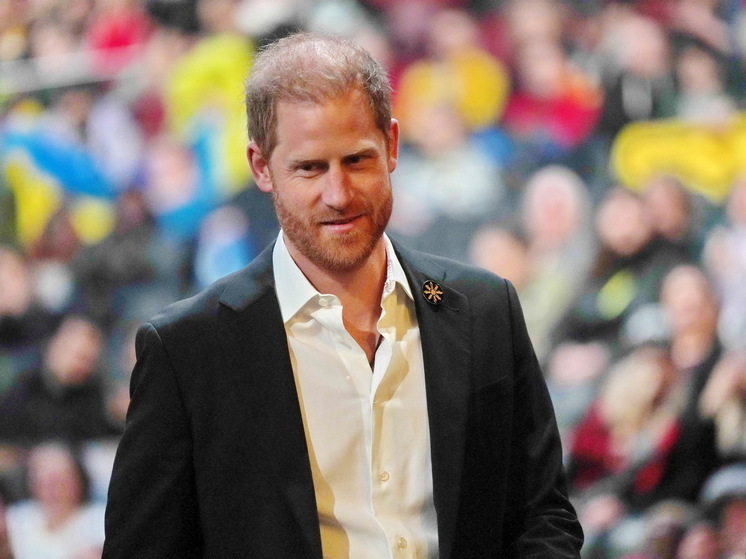 RadarOnline: принц Гарри хочет привезти детей в Великобританию на Рождество