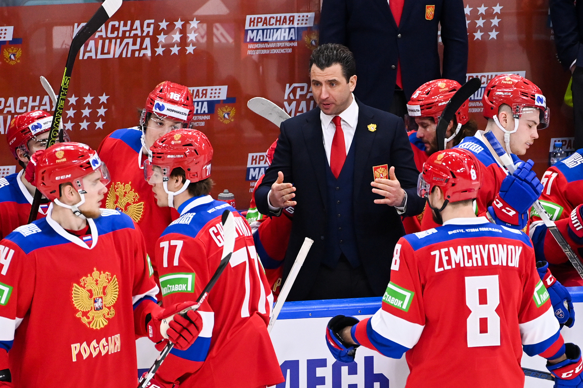 Тренерский штаб нашей ледовой дружины во главе с Романом Ротенбергом назвал окончательный список кандидатов на участие в единственном в году домашнем турнире среди сборных команд, который пройдет в Новосибирске с 9 по 14 декабря