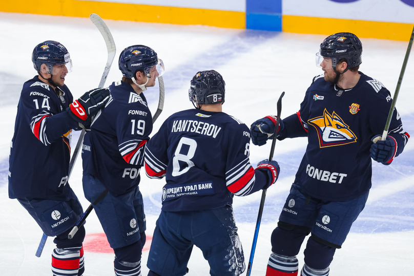 Радулов и Ротенберг поведут Россию в ледовой бой на турнире в Новосибирске