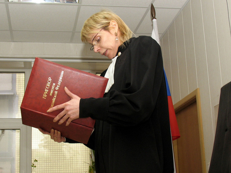 Продавец доказала в суде, что во время больничного можно публиковать фотографии