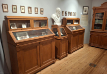 К юбилею иллюстратора книг, академика РАХ Бориса Непомнящего открылось как минимум две выставки