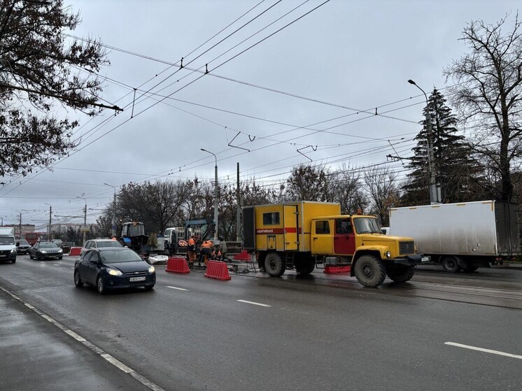 В Туле продлили ограничение движения трамваев по мосту, где разбились 6 человек