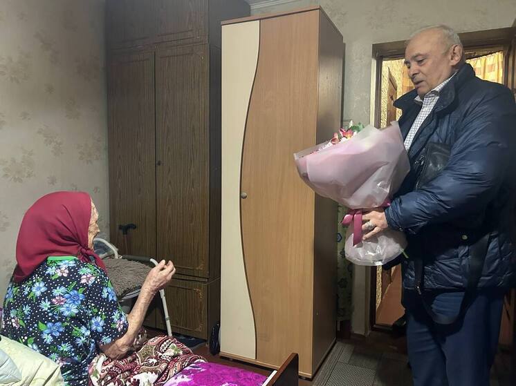В Кисловодске поздравили 95-летнюю ветерана Великой Отечественной войны с юбилеем