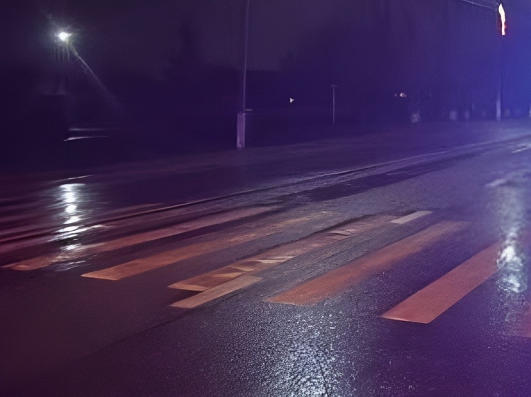 В Новокубанске автомобиль сбил 15-летнюю школьницу на «зебре»