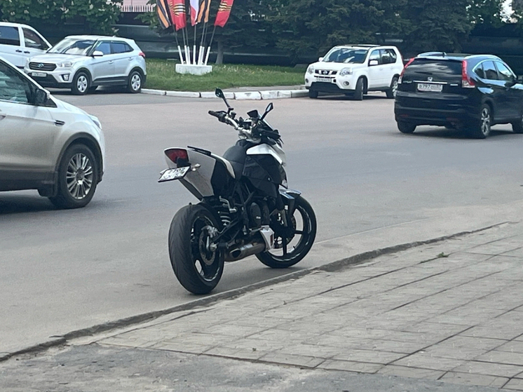 В Орловской области мотоциклист сбил пешехода и пытался скрыться