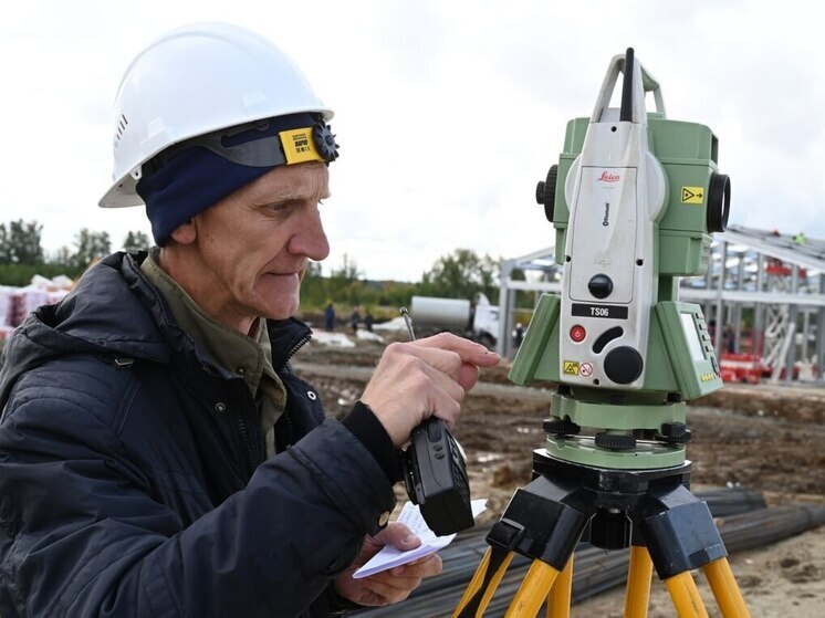 Южноуральцев мотивируют остаться на работе после выхода на пенсию деньги и соцпакет