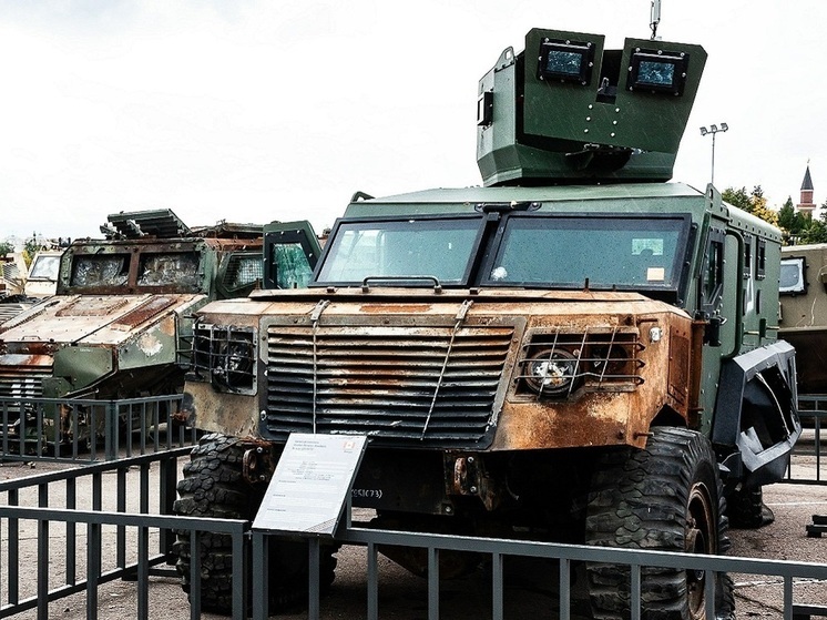 Эксперт Живов: используемый ВСУ бронеавтомобиль Senator уязвим перед дронами