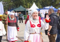 17 ноября 2025 года отмечают Международный день студентов и Всемирный день недоношенных детей. Православная церковь чтит память преподобного Иоанникия Великого и священномучеников Никандра и Ермея.