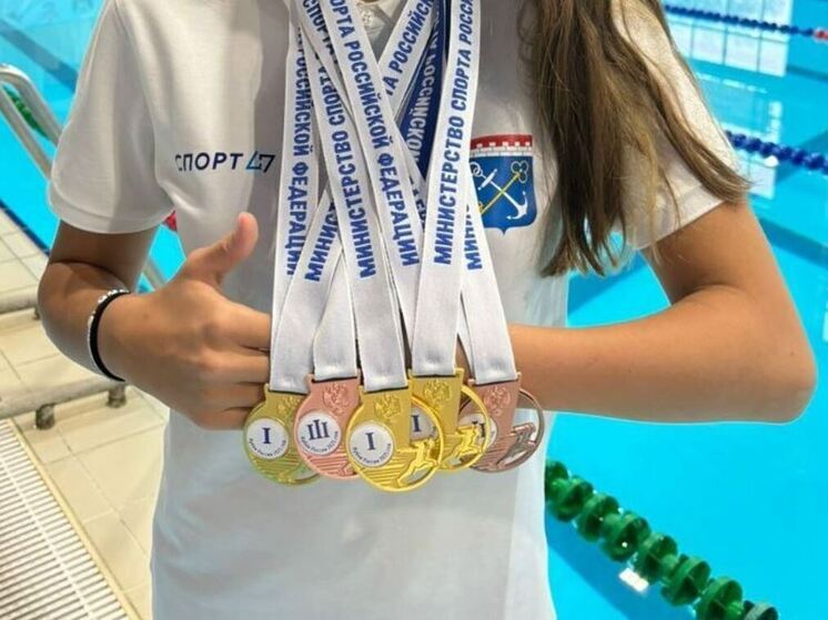 Спортсменка из Волхова завоевала 5 медалей за два дня на Кубке России по плаванию