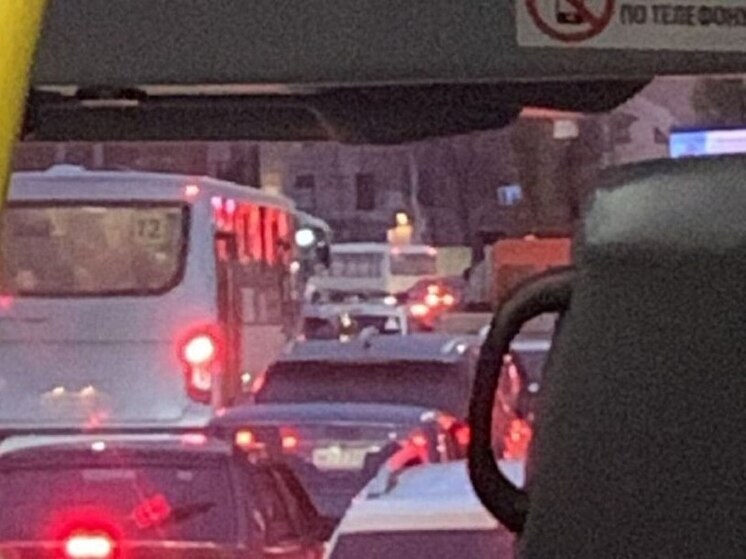 Жительница Воронежа пожаловалась на пьяного извращенца в автобусе