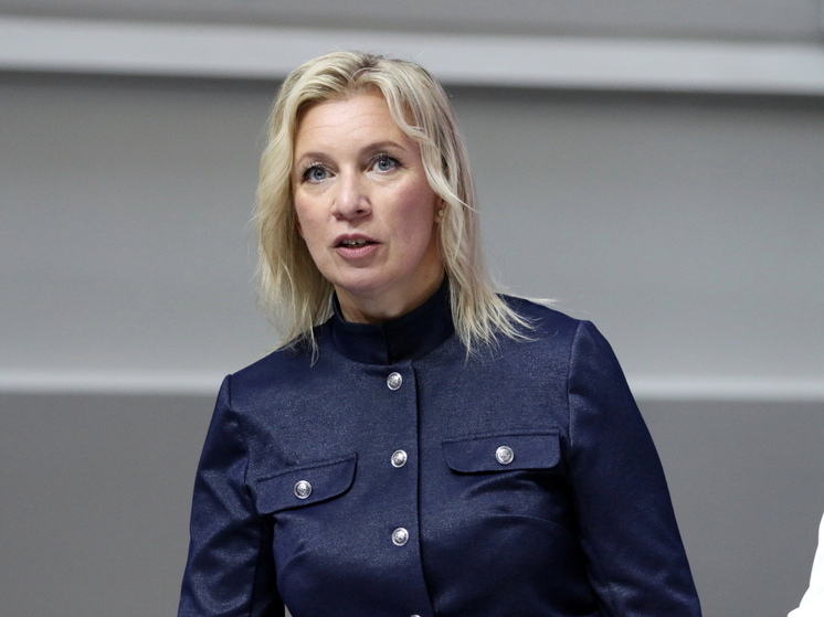 Захарова: говоря о снижении возраста мобилизации, Кличко забывает сказать о своих сыновьях