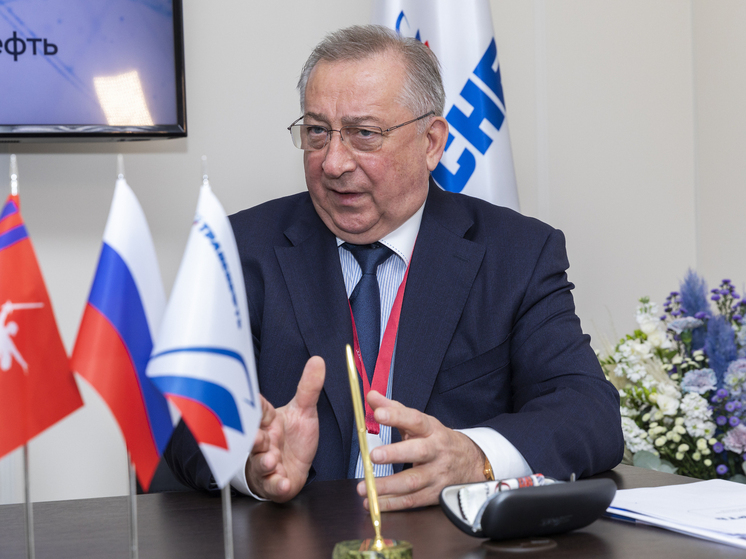 Путин присвоил звание Героя Труда РФ главе «Транснефти»