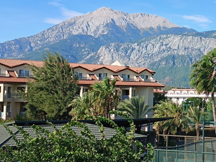 Эксперт РСТ Абасов: визовые консульские сборы для россиян могут ввести ряд стран