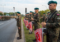 В эфире польской радиостанции Radio ZET состоялось интервью (текст перевели ИноСМИ) с начальником управления подготовки Генерального штаба Войска Польского, бригадным генералом Рафалом Мерником. 