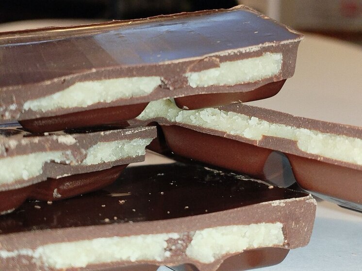 Петербуржец съел 31 плитку шоколада и получил уголовное дело