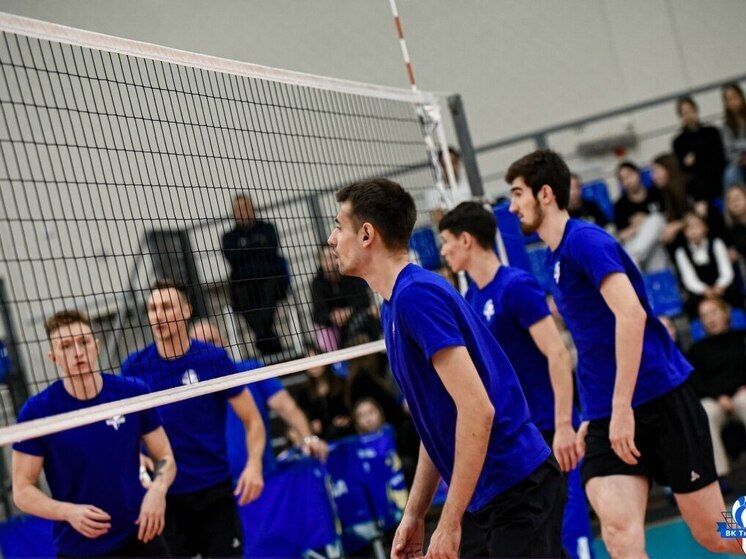 Открытая тренировка волейбольной команды высшей лиги «А» прошла в Тюмени
