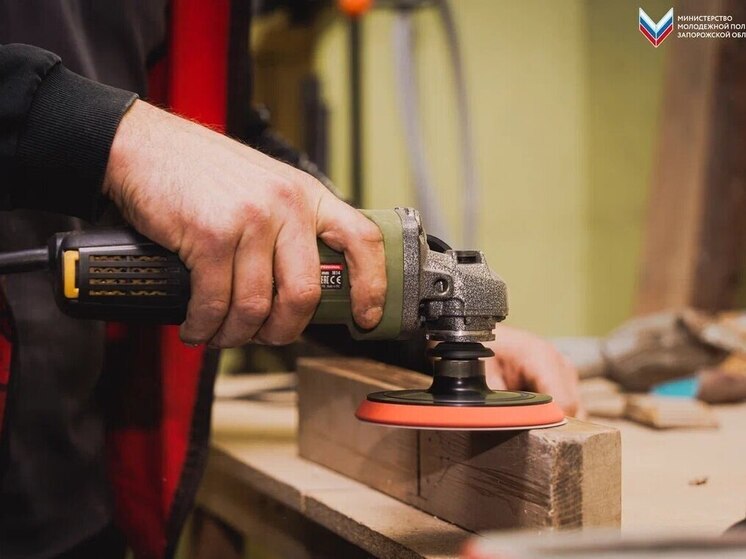 Запорожская молодёжь продолжает создавать полезные объекты для города в Мастерской #ЮгМолодой