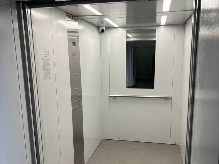 В Луганской республиканской клинической больнице завершена модернизация лифтовой системы