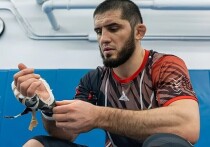 Российский боец планирует жить обычной жизнью на родине. 