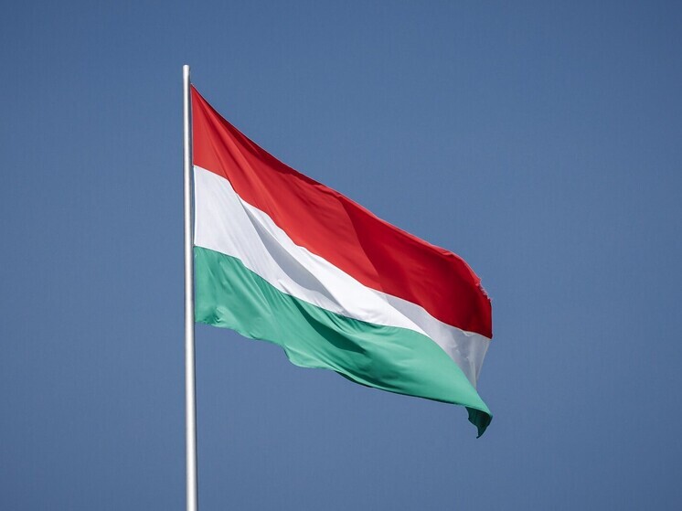 Министр Сийярто: Венгрия перенаправит предназначавшиеся Украине 1,5 млн евро на помощь Ливану