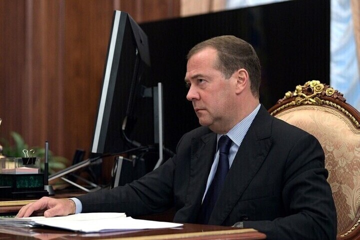 Медведев: конфликт на Украине - самый кровопролитный в XXI веке