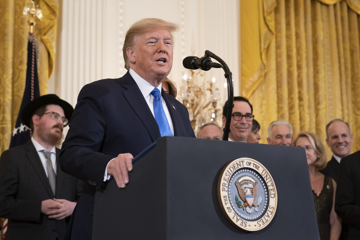 Трамп похвастался, что не пьет и не курит