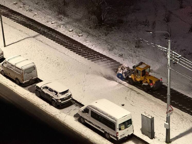 Снег продолжит радовать петербуржцев 15 ноября