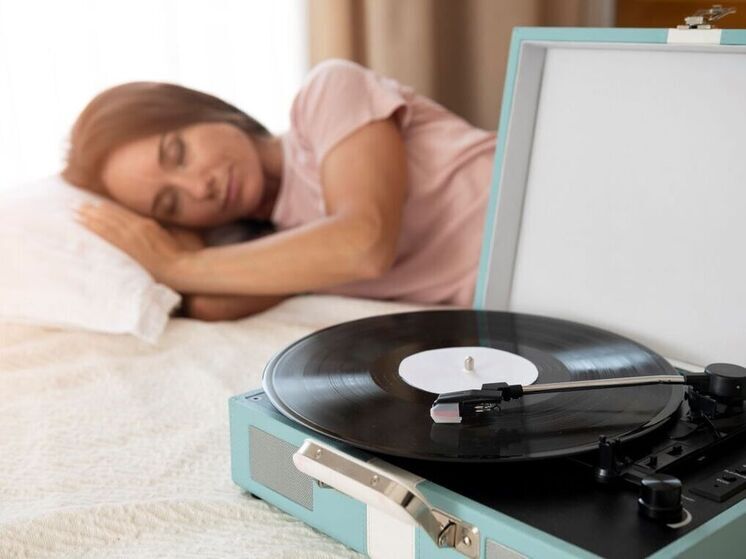 Если вы страдаете от нарушений сна, возможно, вам повезло - один эксперт, возможно, разгадал тайну, почему вы не можете заснуть