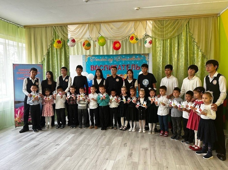 Школьники Калмыкии продолжают знакомство с профессиями