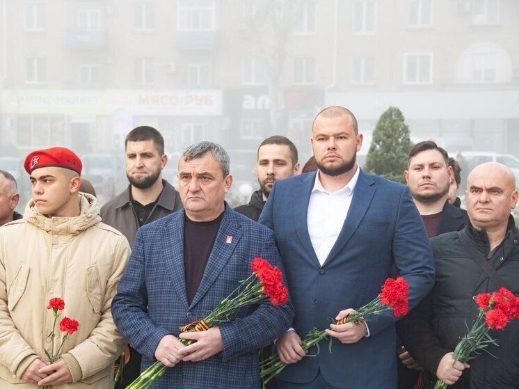 Мелитополь отмечает трёхлетие гордого звания «Город воинской славы»