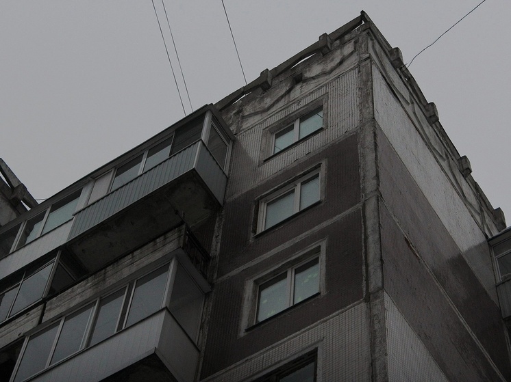 В Омске объявили режим повышенной готовности из-за риска обрушения жилого дома