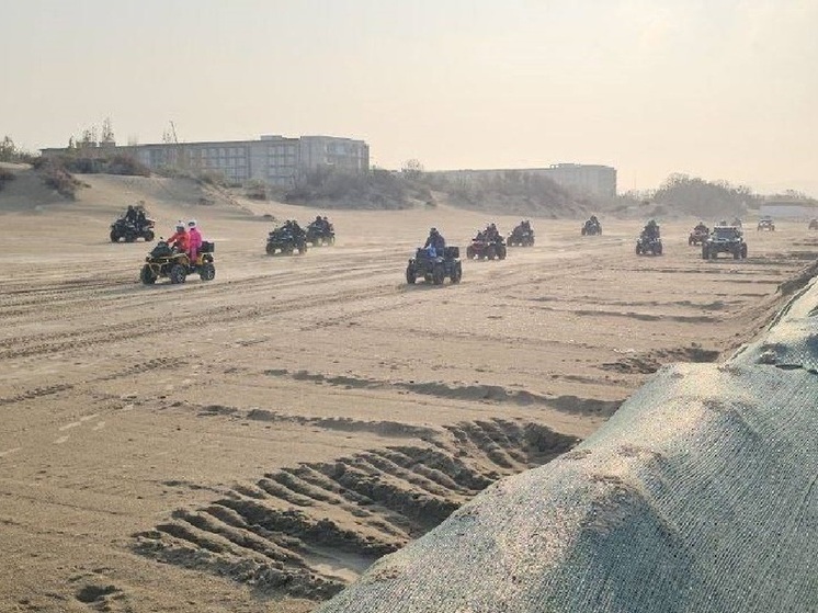 Анапская полиция установила участников массового заезда на пляже