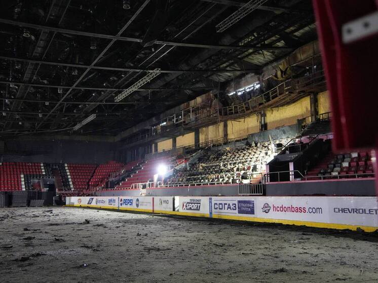 В Донецке планируют восстановить СК "Дружба"