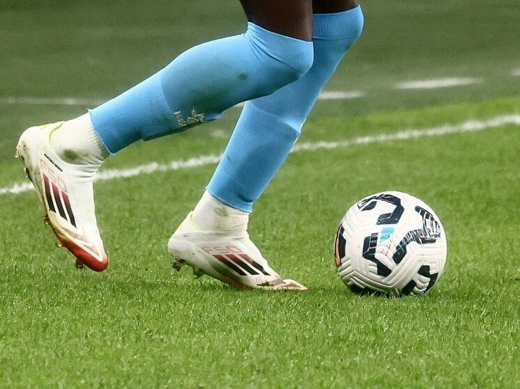 Главный тренер сборной России по футболу назвал Семака лучшим тренером года