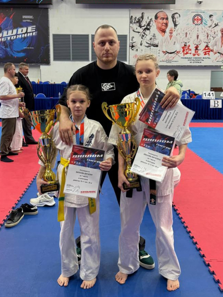 Орловские каратисты завоевали 6 медалей на Всероссийских соревнованиях