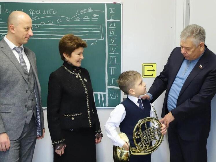 Всего за две недели работы модульный дом культуры в Карамышево стал центром притяжения для местных жителей